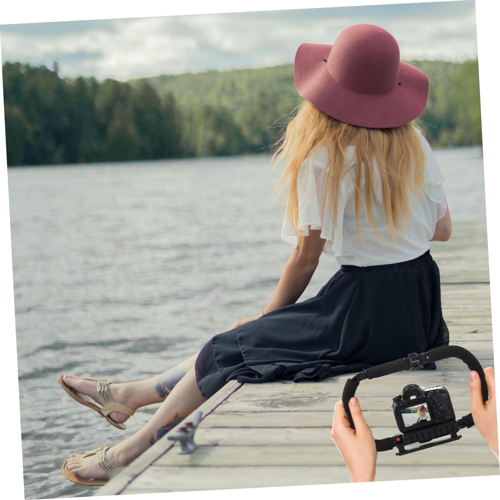 Supporto Stabilizzatore Mano per Fotocamera DSLR e Smartphone 3 Attacchi Hot Shoe Nero in Plastico e Metallo Foro 1/4 Pollice