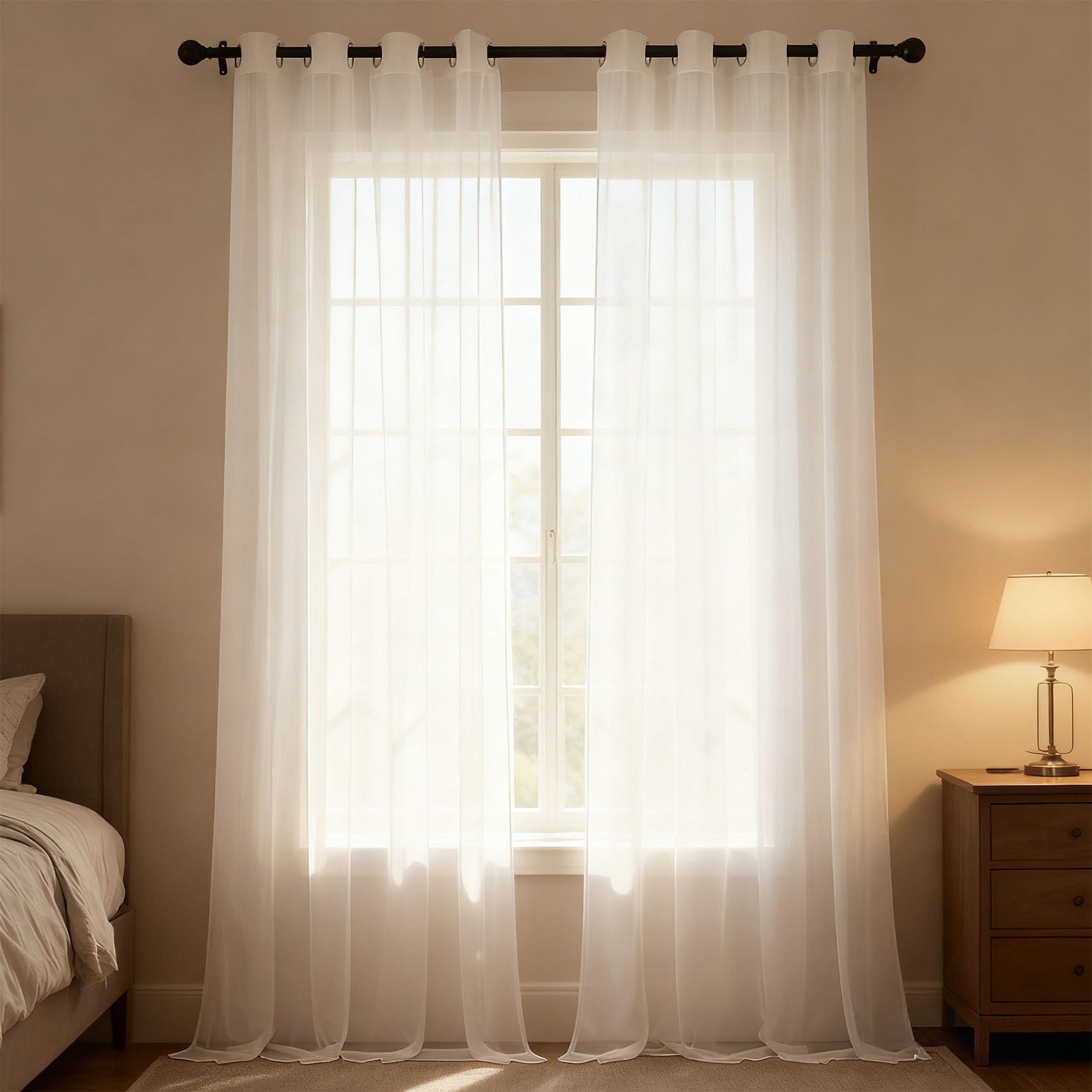 Rideaux voilages pour protéger votre intimité sans perdre de luminosité