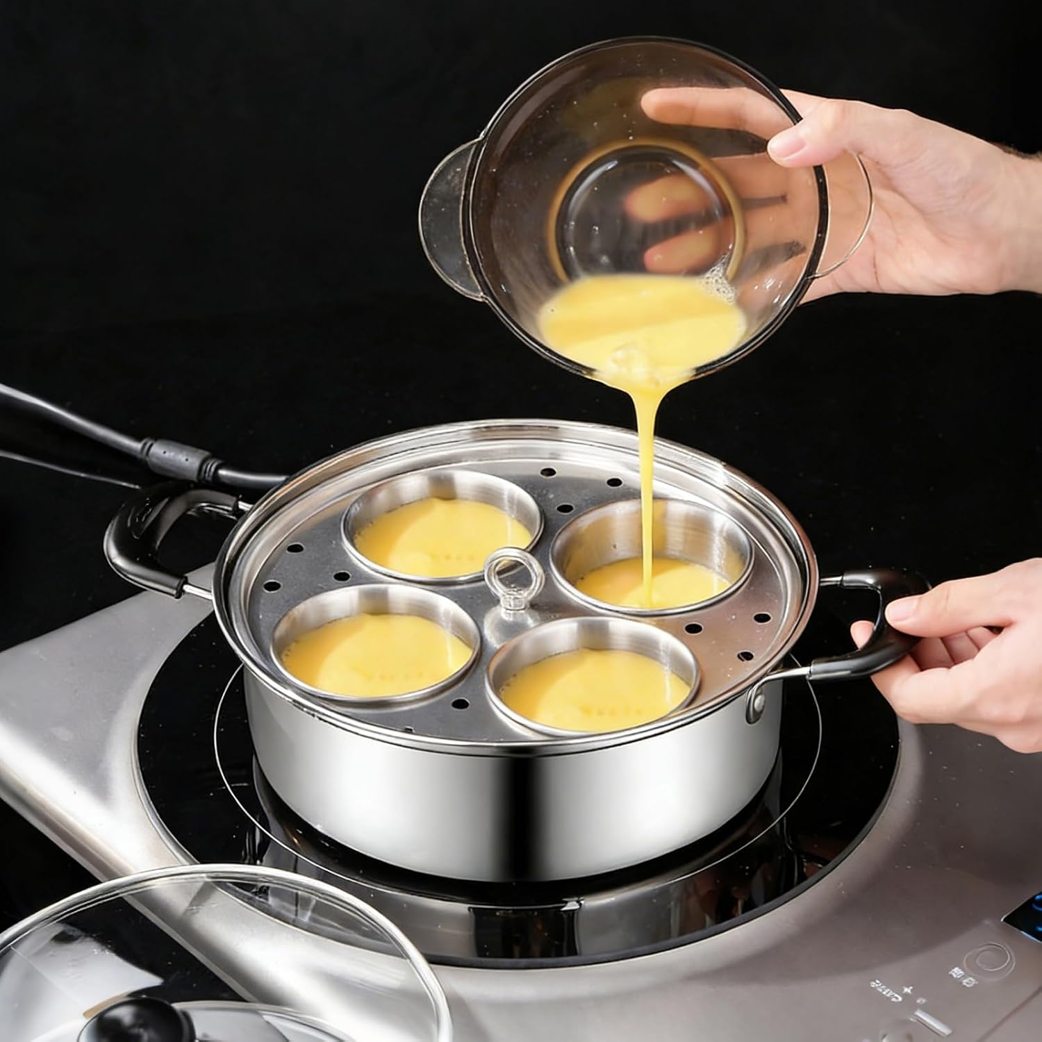 Egg Poacher Pan with 4 Cups Stainless Steel Egg Poaching Pan for Kitchen, Dishwasher Safe Egg Cooker with Glass Lid and Heat Resistant Handle