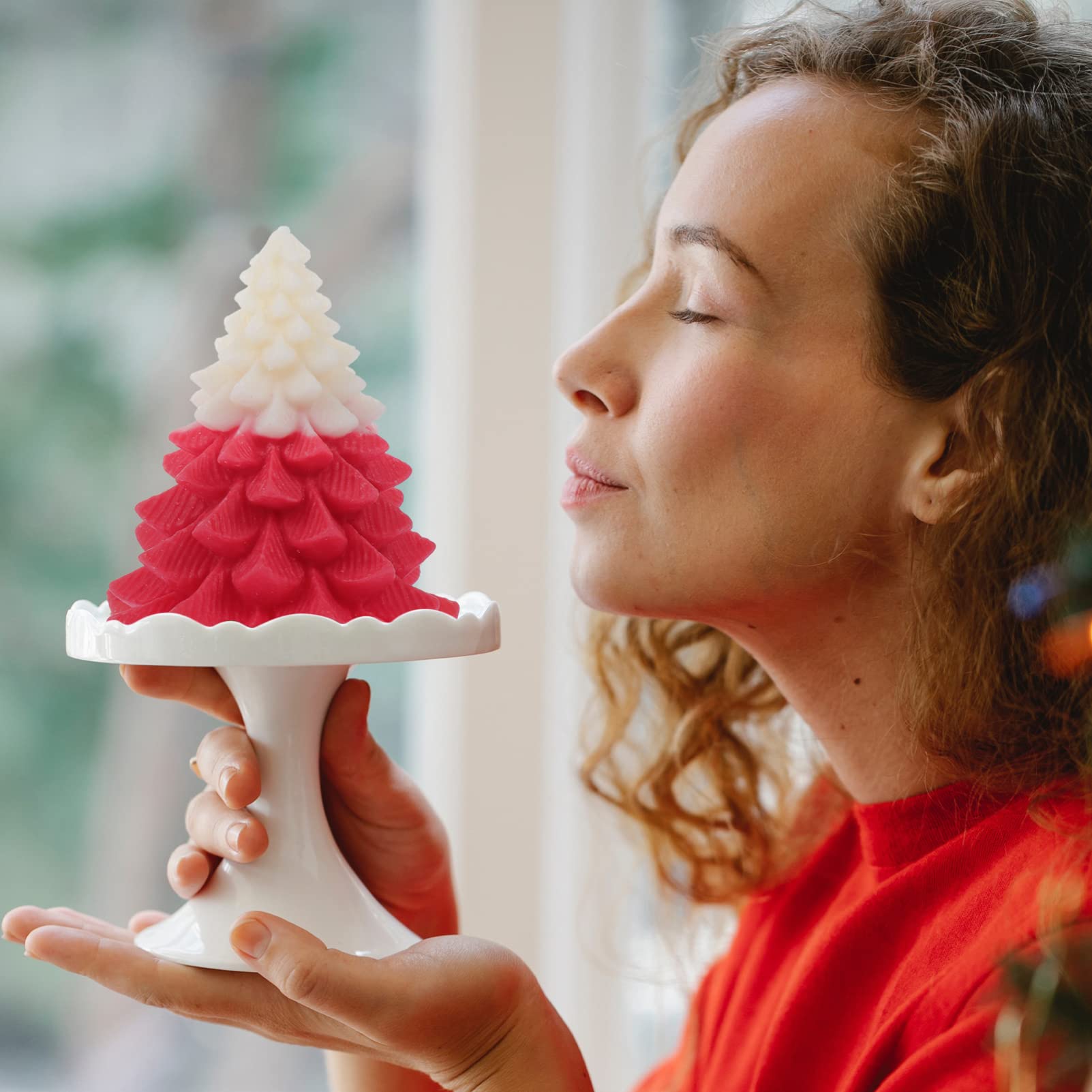 TOVINANNA 1pc Elegant Xmas Shape Scented Candle Decorative Christmas Atmosphere Prop for Holiday Creates Romantic Ambiance Fragrance for Party and Home Decoration