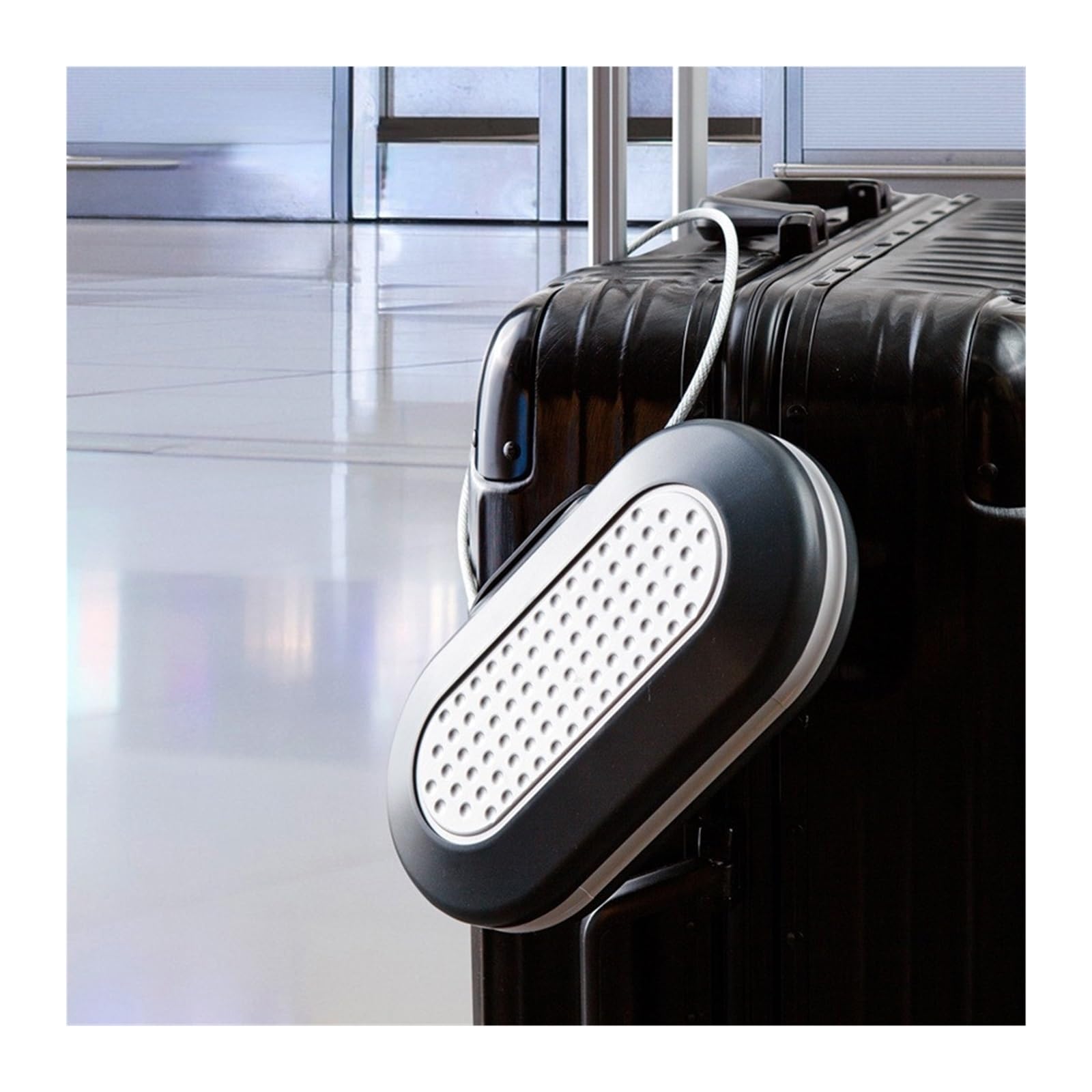 Cassetta di sicurezza, Mini cassaforte portatile con combinazione e lucchetto personale password, for gioielli, bancomat, porta cellulare, fissaggio tramite cavo metallico
