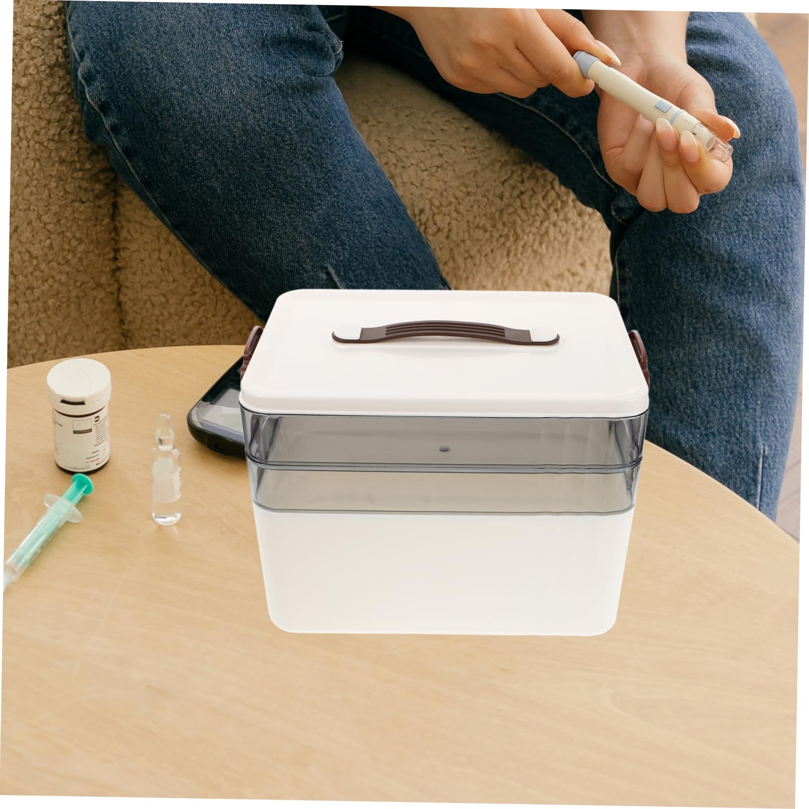 Cabilock Organizador de Medicamentos con Gran Capacidad, Caja de Plástico Multi-capas con Compartimentos Transparentes, Diseño Compacto y Asa para Uso en Viajes y Hogar