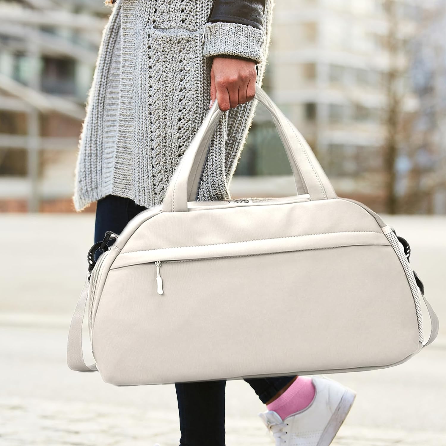 Small Gym Bag for Women, Workout Bags for Gym Women, Small Duffel Bag, Yoga Sports Workout Fitness Swimming Bags, Mini Duffle, Bolsa Travel Tote Man(White)
