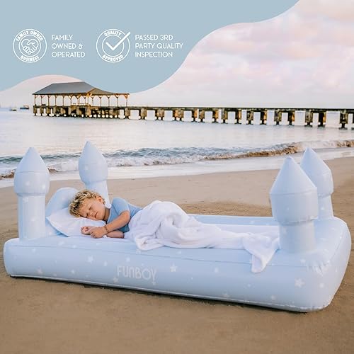 Miniatura 6 de FUNBOY Cama y colchón de aire de viaje Blue Castle Sleepover para niños. Perfecto para fiestas de pijamas. Incluye bolsa de transporte, tamaño