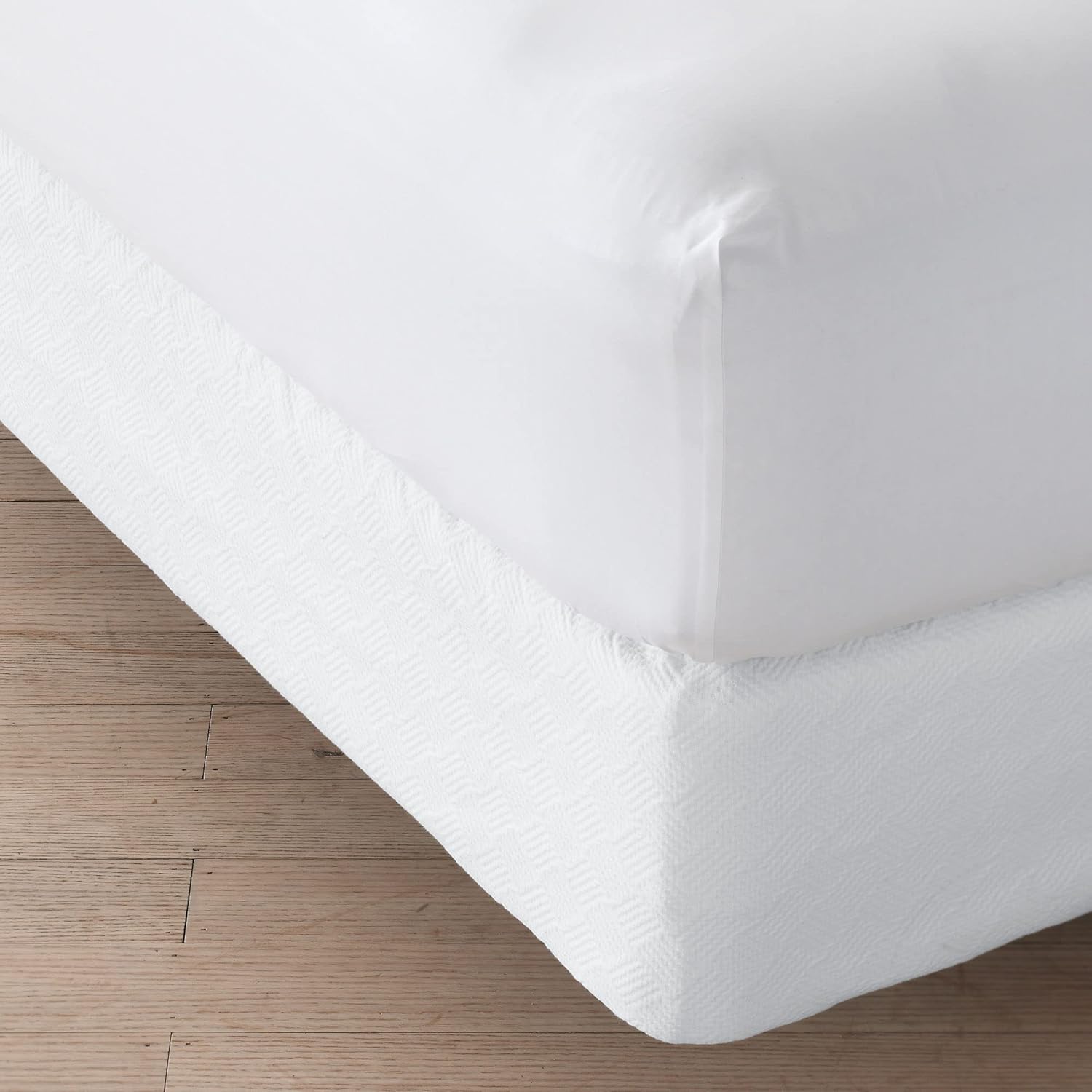 Lands' End Matelasse Box Spring Cover White Twin Box Spring
