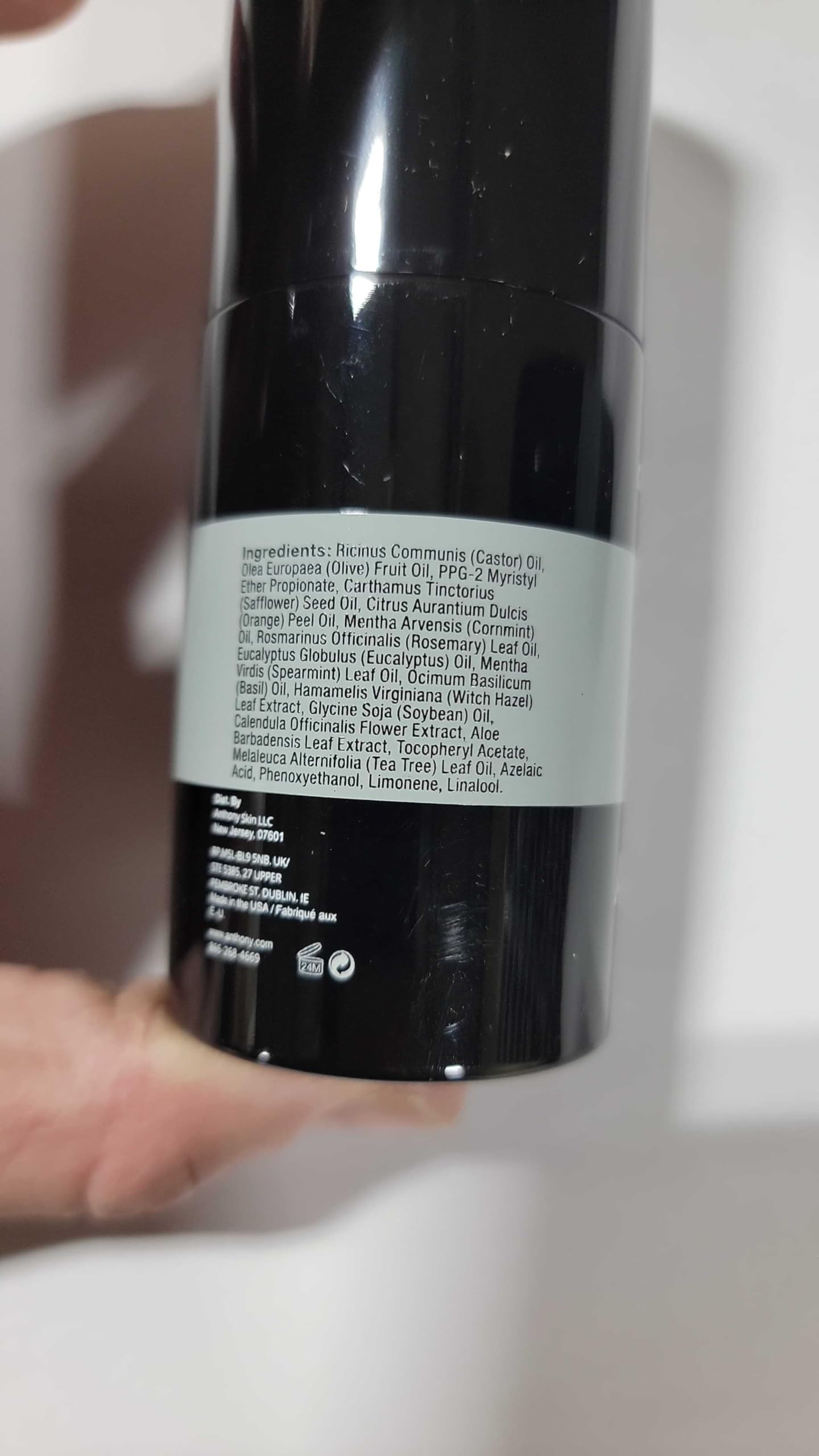 Anthony Pre-Shave and Conditioning Beard Oil, 2 Fl Oz, Contains Rosemary, Basil, Olive and Calendula Oils, Hydrates, Softens, Nourishes, and Conditions Skin