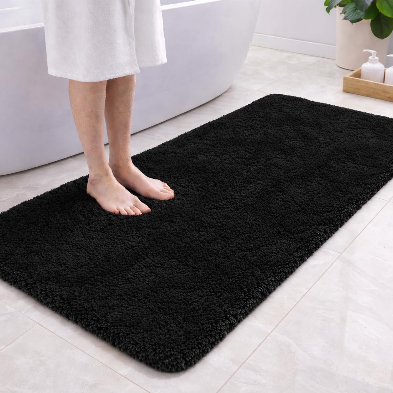 PUFFMAT Microfibre Bath Mat 120 x 60 cm Black, Absorbent Bathroom Rug with Soft Plush Pile and TPR Backing, Machine Washable Bathroom Mat for Shower, Bathtub, Toilet and Guest Bathroom