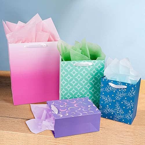 Miniatura 8 de Paquete de 12 bolsas de regalo de varios tamaños y diseños, bolsas de regalo a granel con papel de seda (5 medianas de 8 pulgadas, 4 grandes de 11