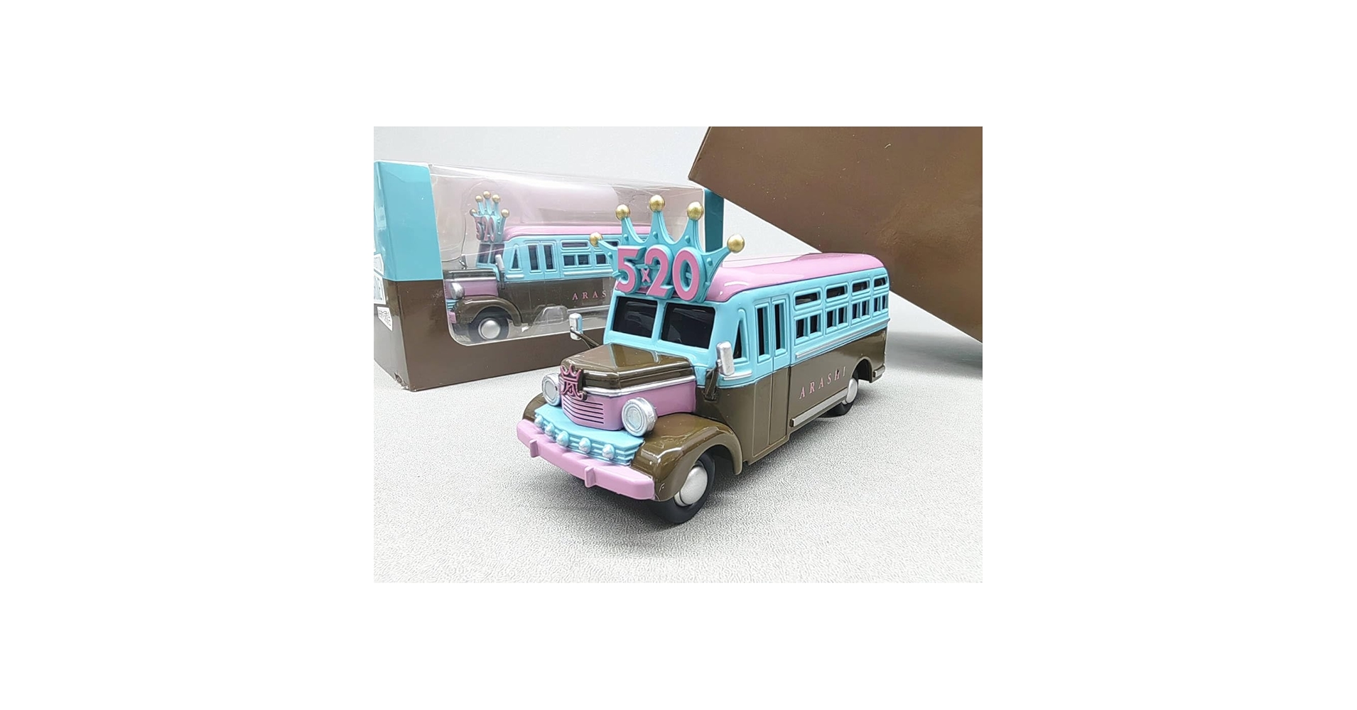☆新品 未使用☆嵐 嵐を旅する展覧会 ダイキャストカー 嵐 ARASHI EXHIBITION JOURNEY 嵐を旅する展覧会 ダイキャスト