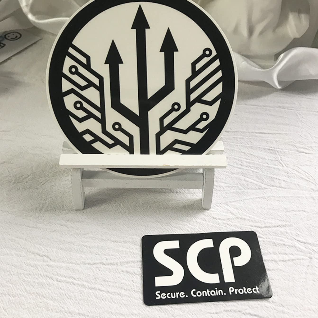 SCP財団ロゴつなぎ オレンジ Mサイズ SCP財団ロゴツナギ カーゴポケット付き - メルカリ