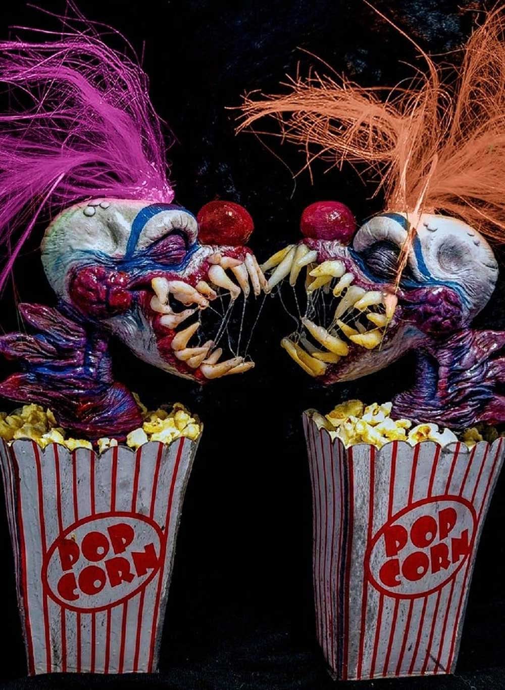 Amazon.co.jp: ポップコーンピエロ彫刻ユニークなハロウィン装飾、樹脂