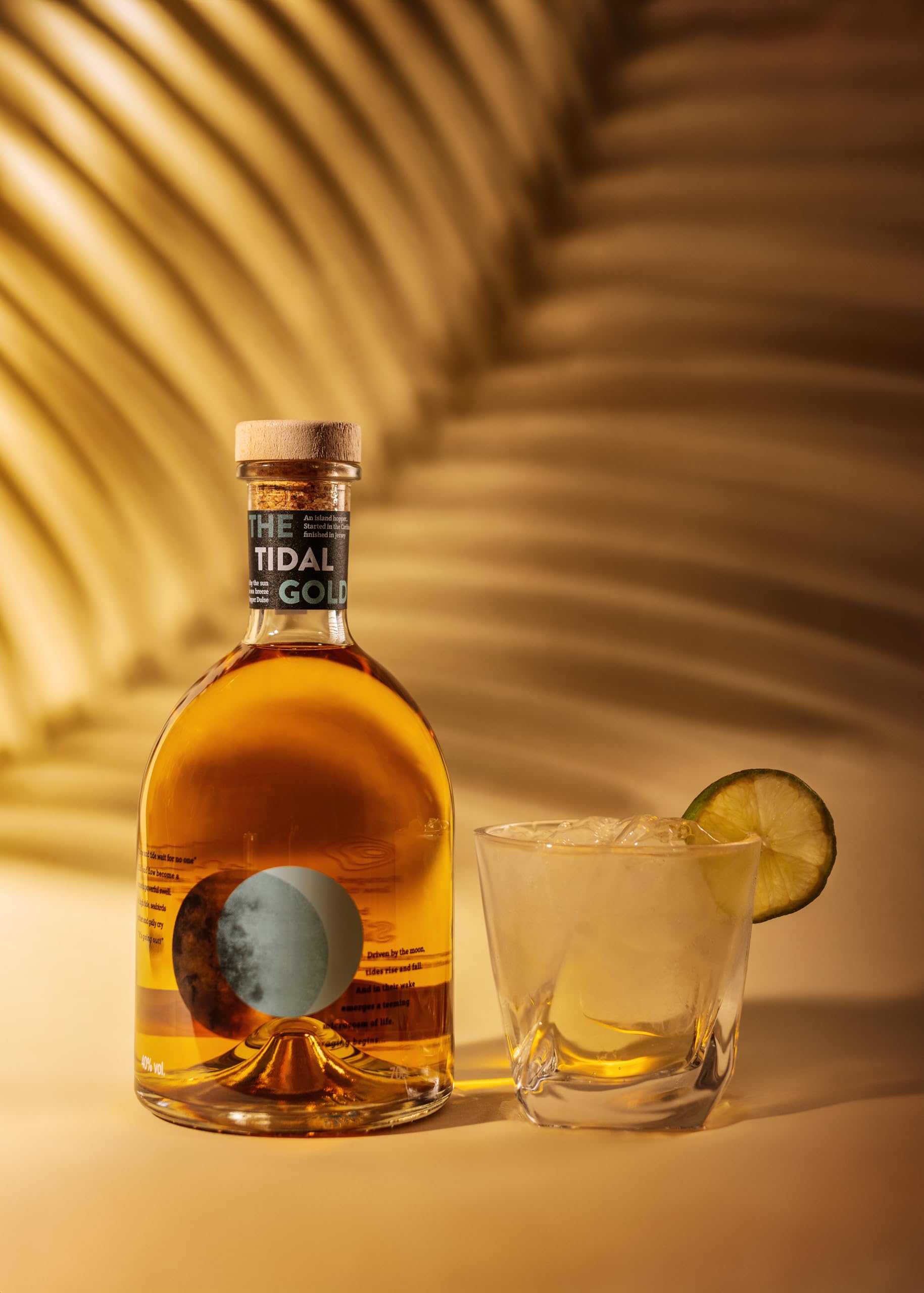 The Tidal Gold - Golden Rum 70cl | Bester Rum Gewinner bei den Best 100 Taste Awards, 70cl