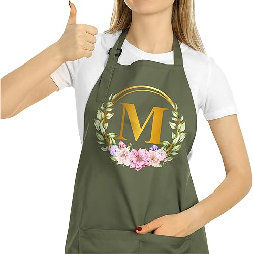 ROKO CLOTHING Delantal de iniciales personalizadas con bolsillos, delantales de cocina personalizados para mujeres para hornear cocinar cuello