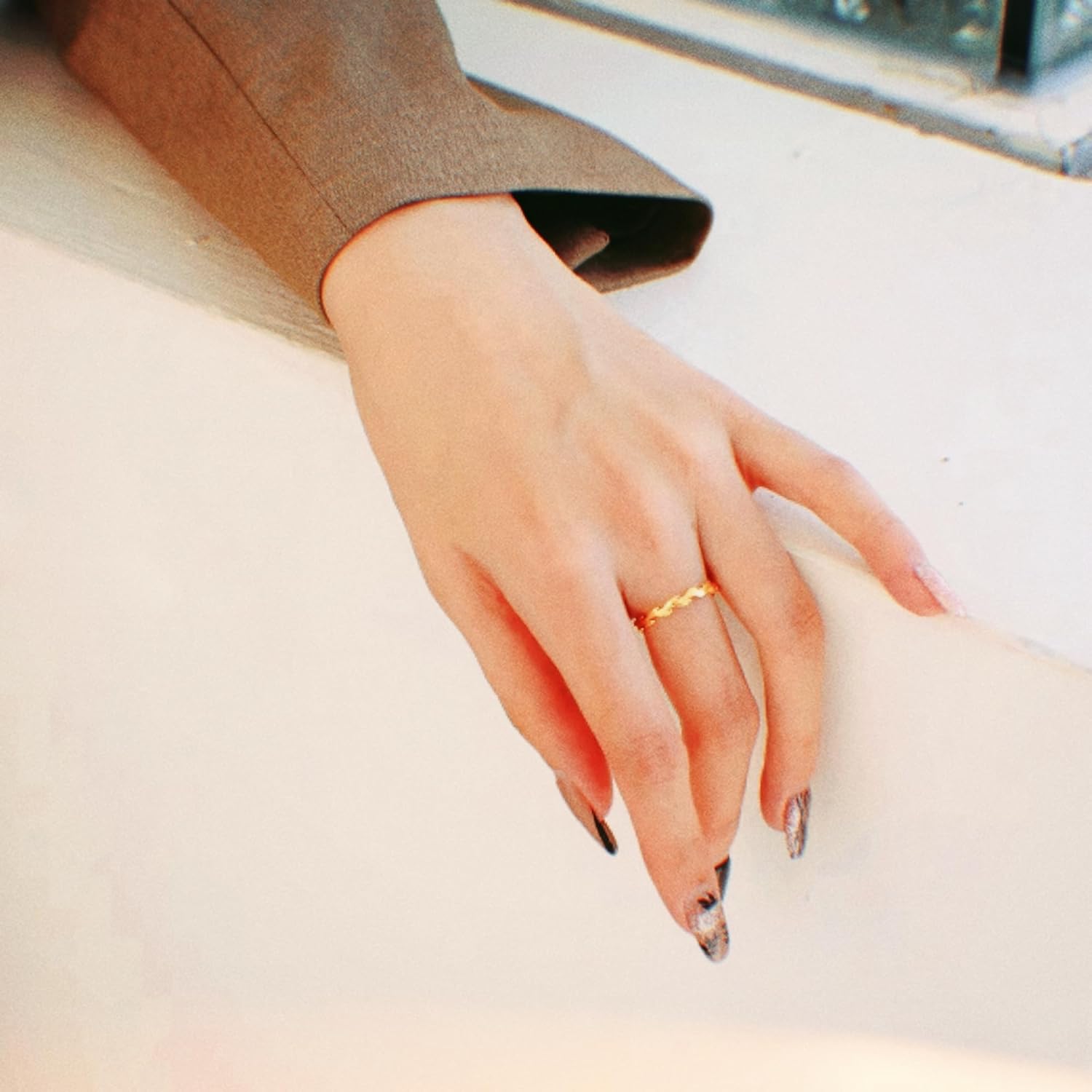 2mm Leaf Ring For Women,18K Gold Plated Titanium and Stainless Steel Stackable Leaves Ring Non Tarnish - Image 3