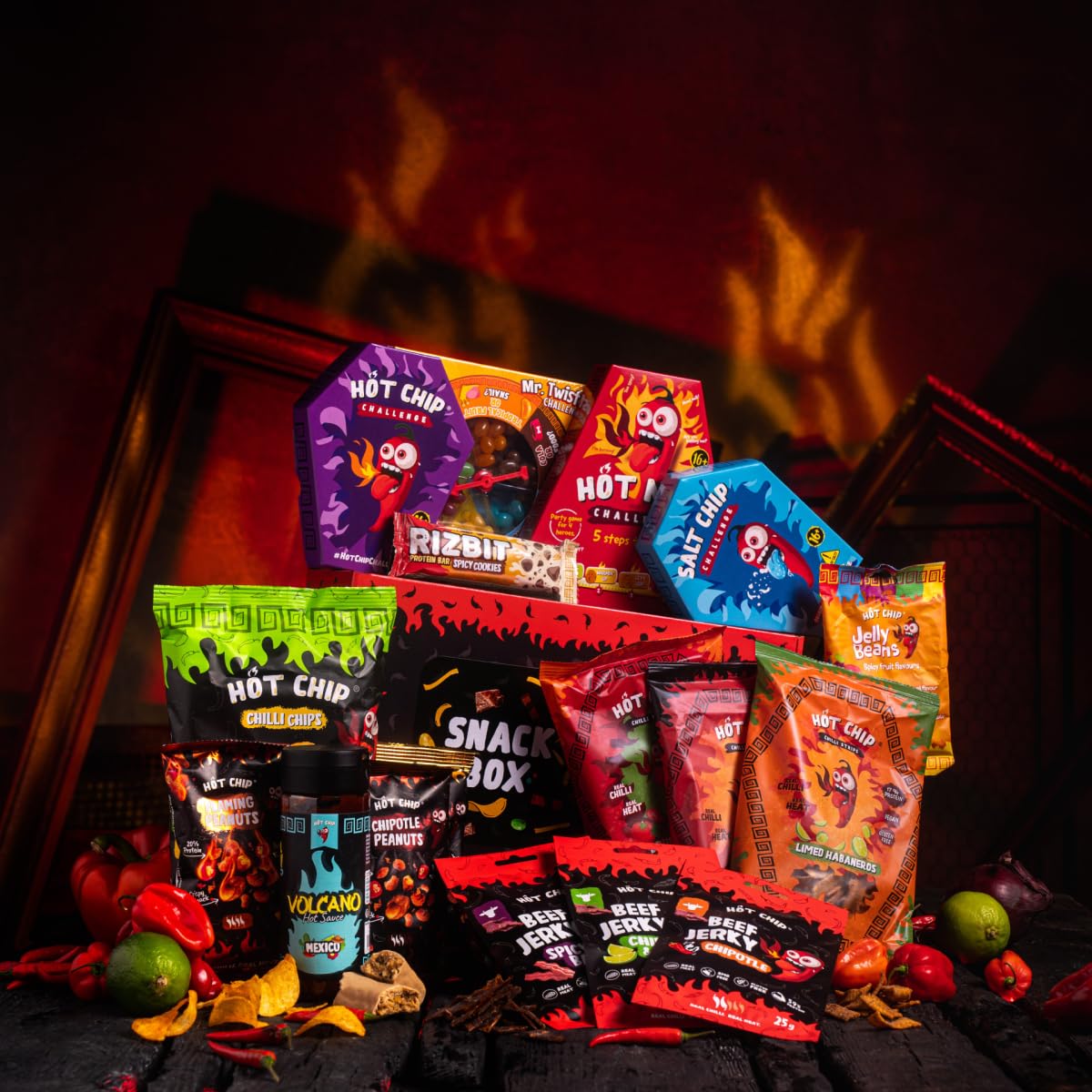 HOT CHIP Gift Set Snack Box – 16-teiliges Schärfe-Geschenkset mit Chips, Jerky, Nüssen & Süßigkeiten – Scharfe Snacks probieren & verschenken – Für Männer, Foodies & Mutige