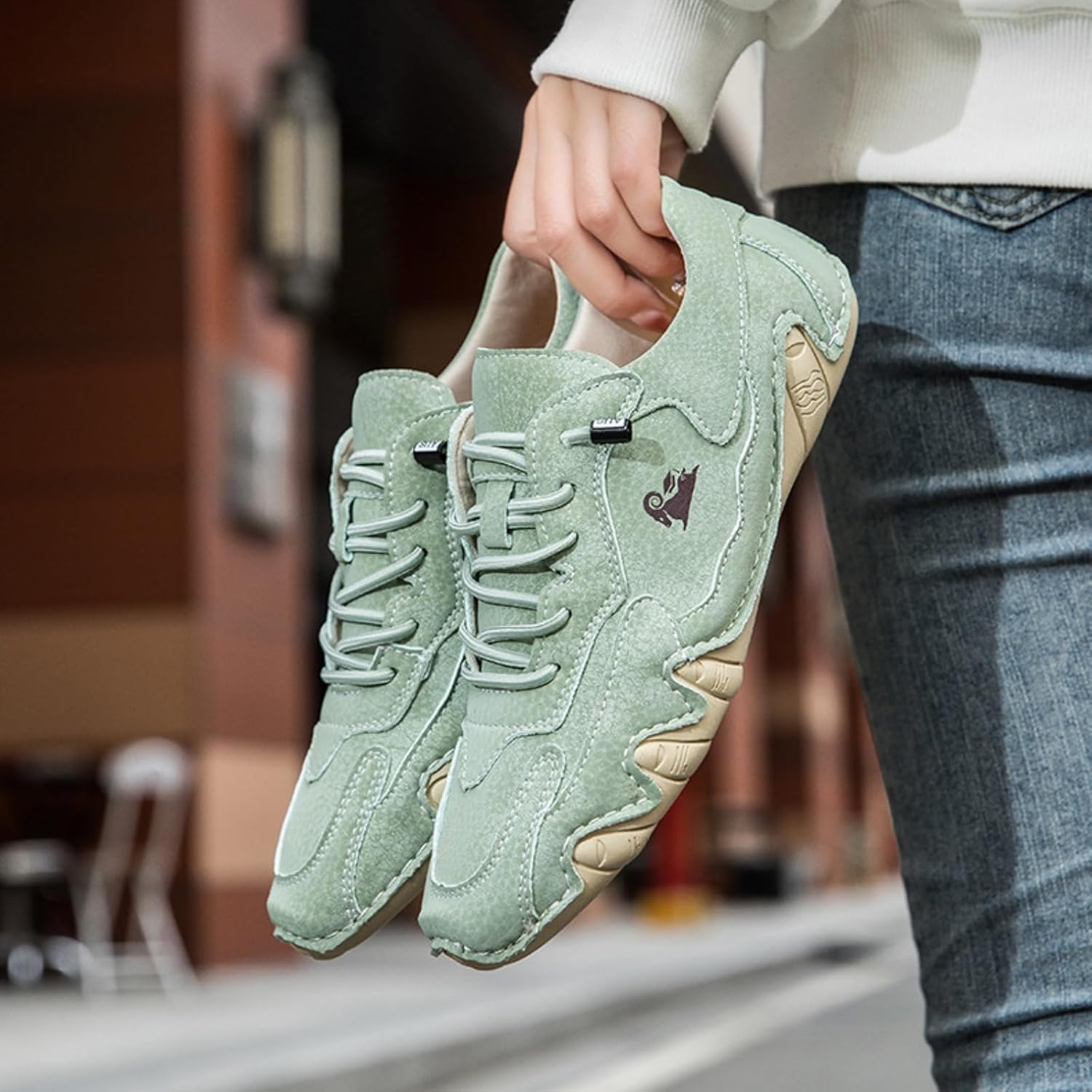 Driving Shoes for Women Casual Breathable Slip On Shoe Anti-Slip Hiking Sports Walking Shoes Comfortable Retro Lightweight Outdoor Sneakers Fashion Sneaker