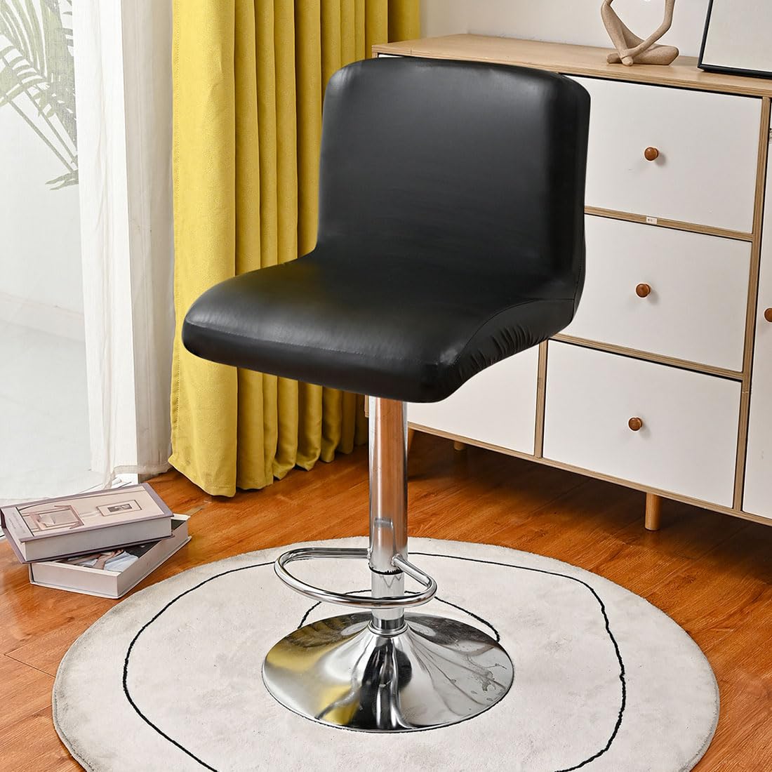 Levoberg Housse Tabouret Bar Avec Dossier 4 Pièces Noir - Imperméable Extensible Lavable