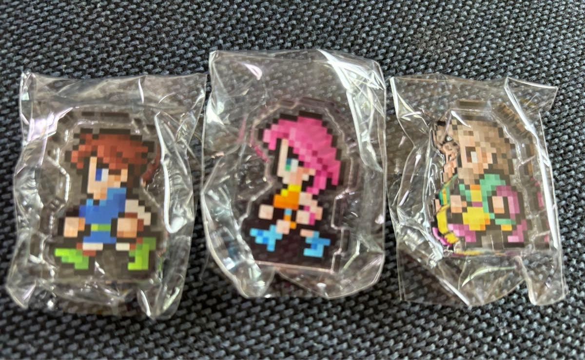 Amazon.co.jp: FlNALFANTASY FF ピクセルリマスター ミニアクリル 
