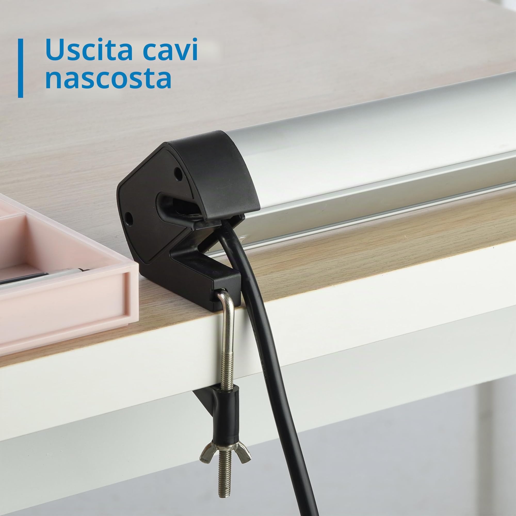 Electraline 62581 Ciabatta elettrica in alluminio per scrivania 3 prese + 3 USB (2 USB A 3.0A QC + 1 USB C PD20W), cavo da 2 m, protezione da sovratensione, multipresa/presa da tavolo