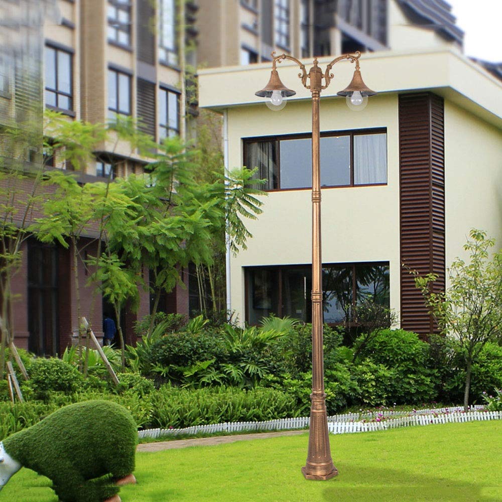 Produttori creativi di lampade da giardino europee Custom Outdoor Community Park High Pole Road Light Impermeabile Villa Doppia testa Luci paesaggistiche, Luci da palo per esterni Luci di illuminazi