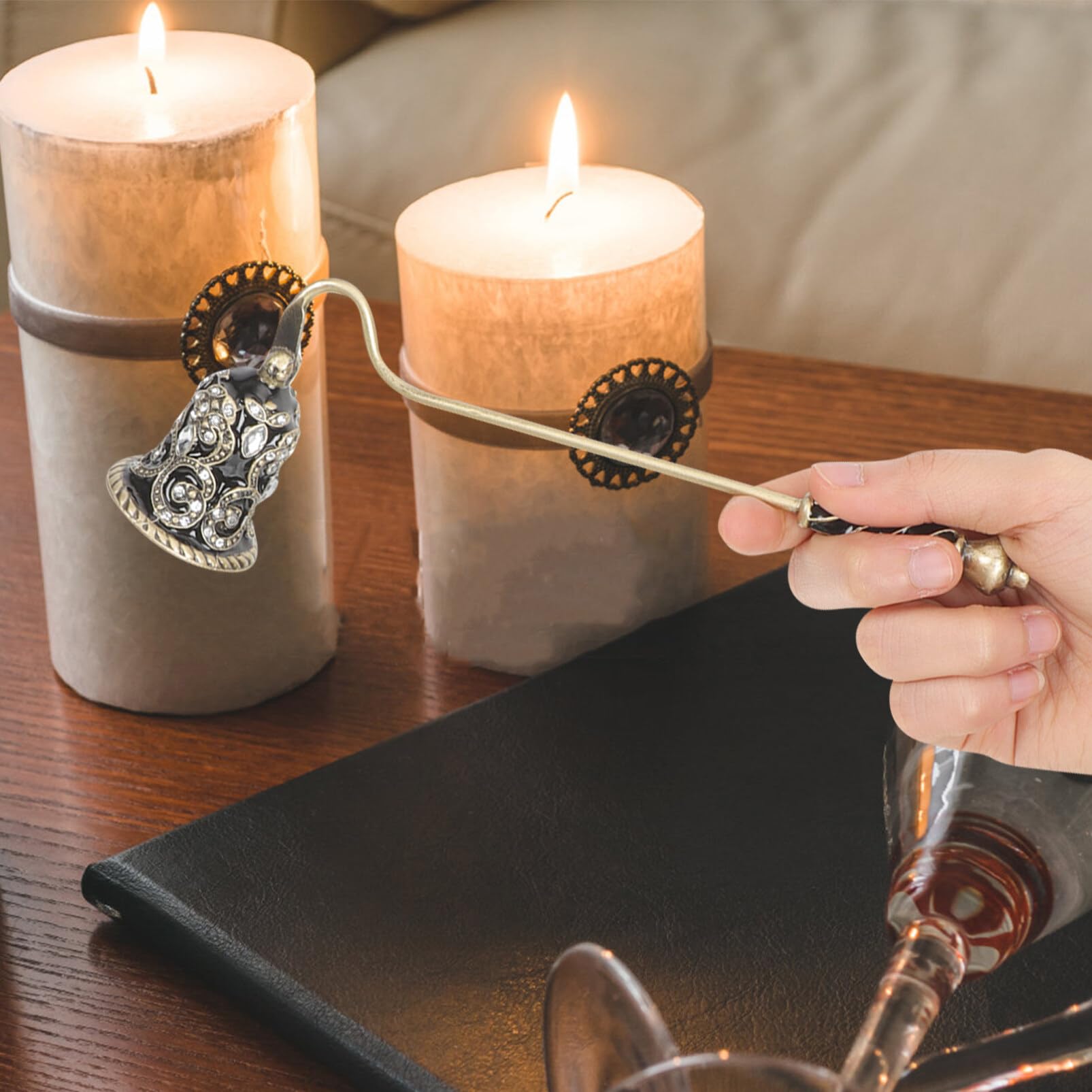 Luxshiny Spegnicandele Manico per Candele Profumate Stoppino in Ceramica per Candele da tè e Aromaterapia Accessorio Decorativo per Casa
