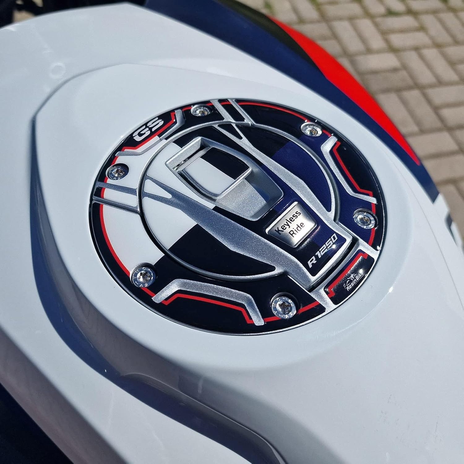 Motorcycle 3D Stickers Compatible with BMW R 1250 GS 2021-2024. Tank Cap Protection from Bumps and Scratches. Resin Stickers - Made in Italy (Triple Black)