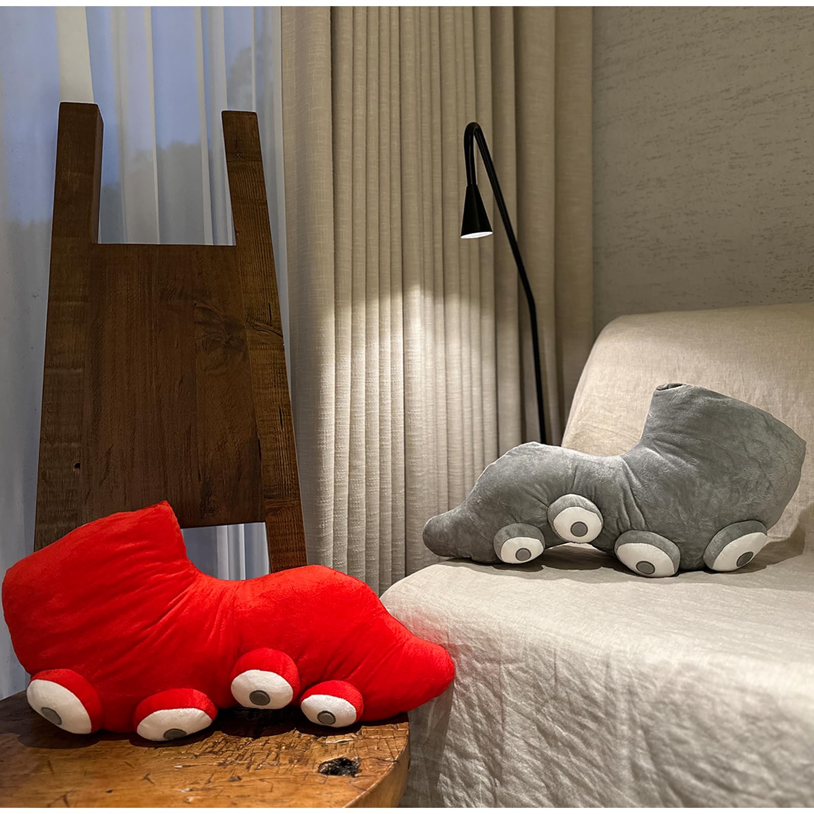 Yoholto Octopus Tentacles Plush Pillow, Tentacles Stuffed Animal, Interesting Plush Gift for Kids Adults(17.7 * 13.7in,Red): 21.6"*11.8" Red-strip