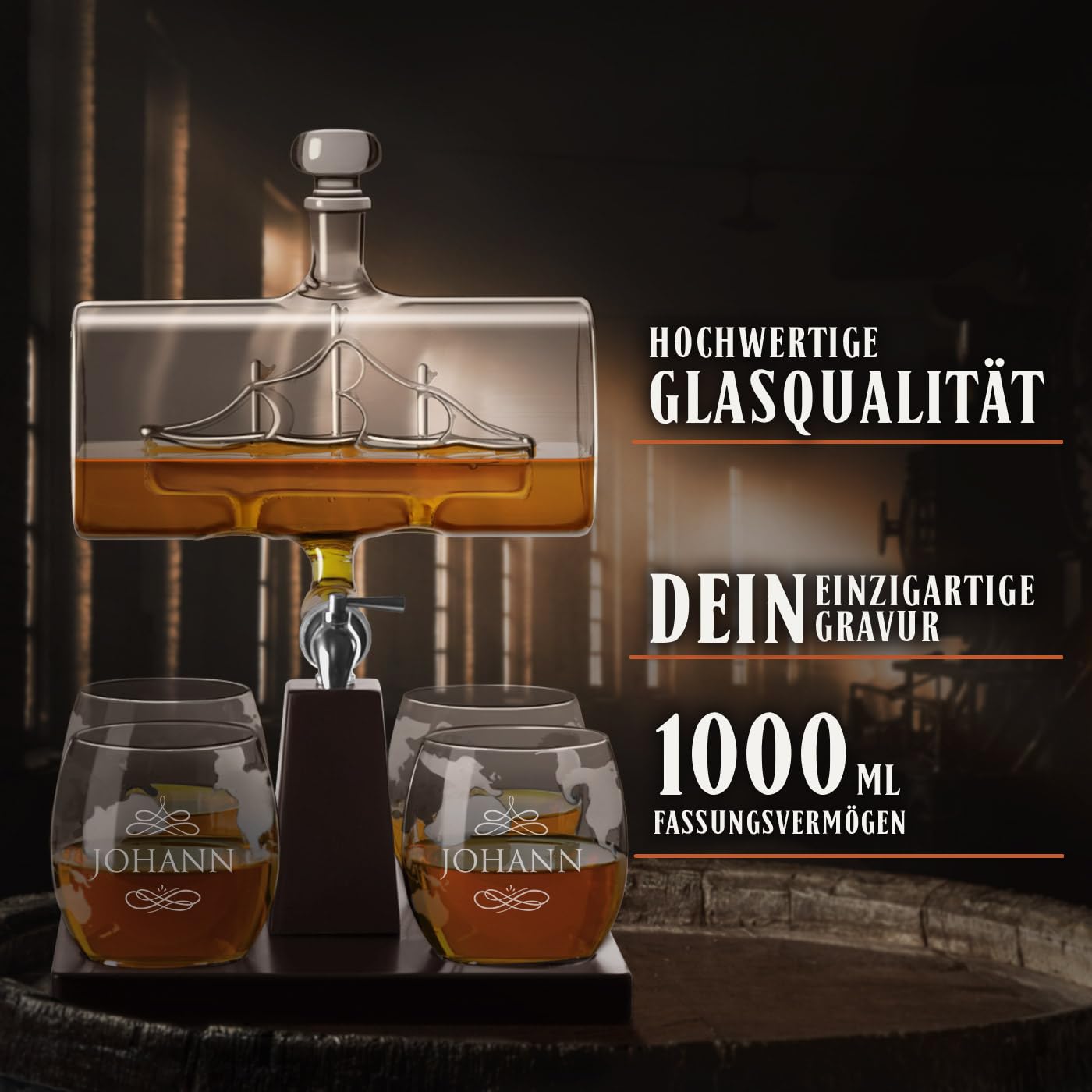 Maverton Whisky Karaffe mit Gravur - Schiff mit Edelstahl-Wasserhahn, 1000 ml - 4er Whiskygläser Set - Whisky Dekanter - Name - Weihnachtsgeschenke
