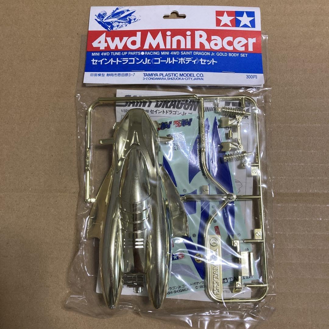 ミニ四駆　ゴールドボディ　ファルコン Amazon | ミニ四駆 セイントドラゴンJr ゴールドボディ 通販