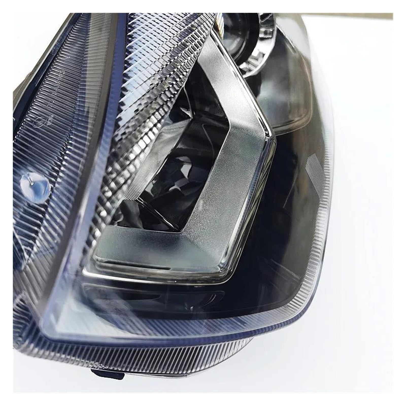 Feu Stop Phare Avant De Voiture Pour JAC S2 Feu De Signalisation Feu De Jour Phare Automatique Feux De Conduite Accessoires 4121100U1910 4121200U1910(Only Right)