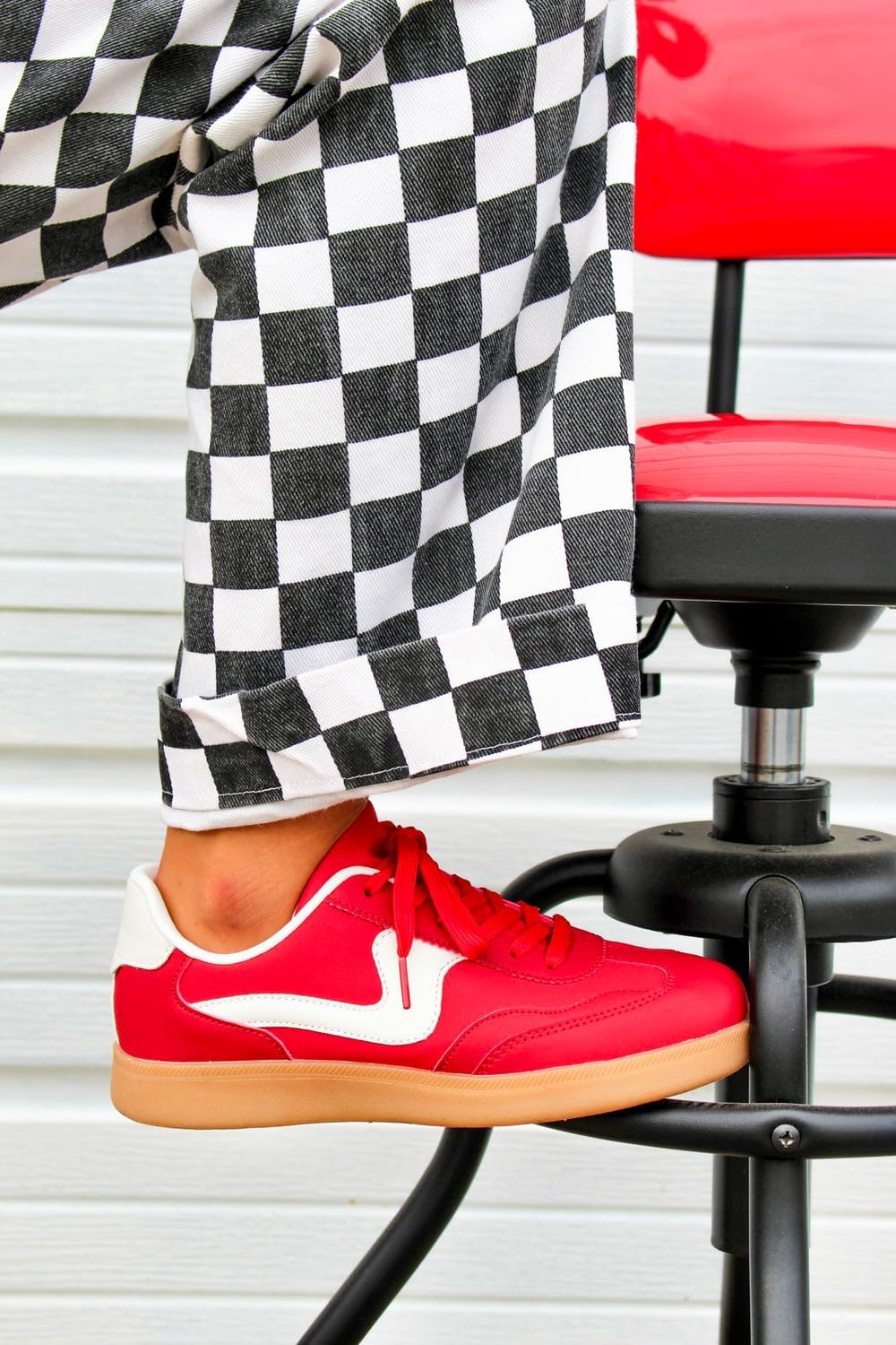 Forever Link Modern-12 Women's Low Top Lady Sneakers Lace-up Fashion Shoes - Image 5