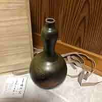 備前焼　瓢箪形花入　花瓶　置物 Amazon.co.jp: 備前焼 瓢箪型花入 花瓶 : ホーム＆キッチン