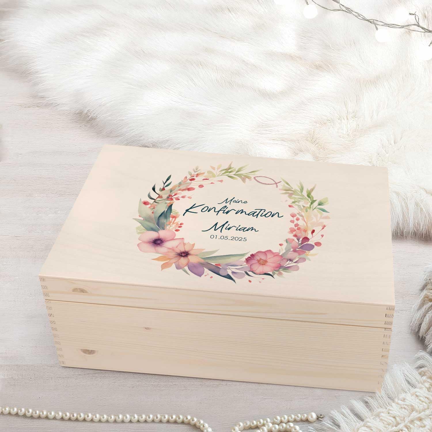 GRAVURZEILE Bedruckte Erinnerungskiste - Blumenkranz - Personalisiert mit Name & Datum - Erinnerungsbox für Mädchen & Jungen - Geschenk zur Kommunion, Konfirmation & Taufe - Erinnerungsbox