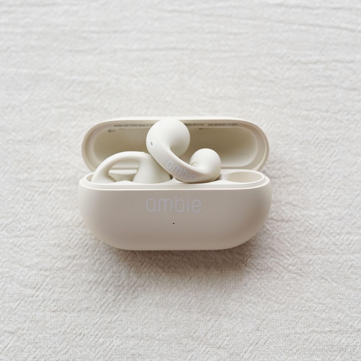 ambie AM-TW02(Flamingo × Beige） Amazon.com: ambie Sound earcuffs AM-TW02, Open Ear Wireless