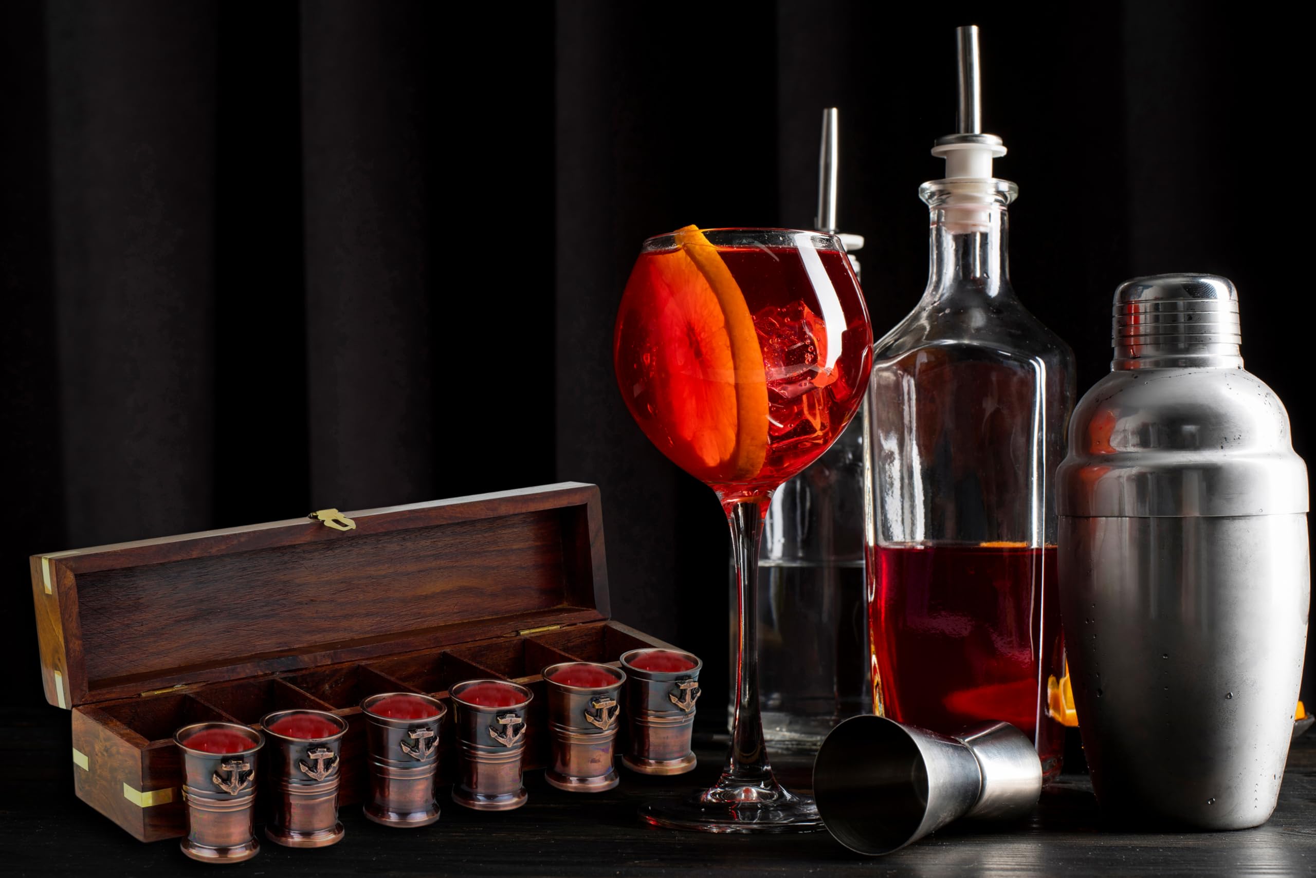 6 verres à shot avec étui en palissandre Compartiments Accessoires de rangement de bar en bois Idées cadeaux pour hommes Vaisselle