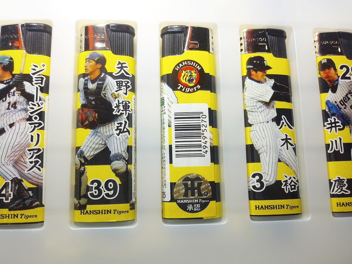 ☆阪神タイガース優勝記念品☆　2003年 帆船模型と1985年ライターのセット ☆阪神タイガース優勝記念品☆ 2003年 帆船模型と1985年ライターの