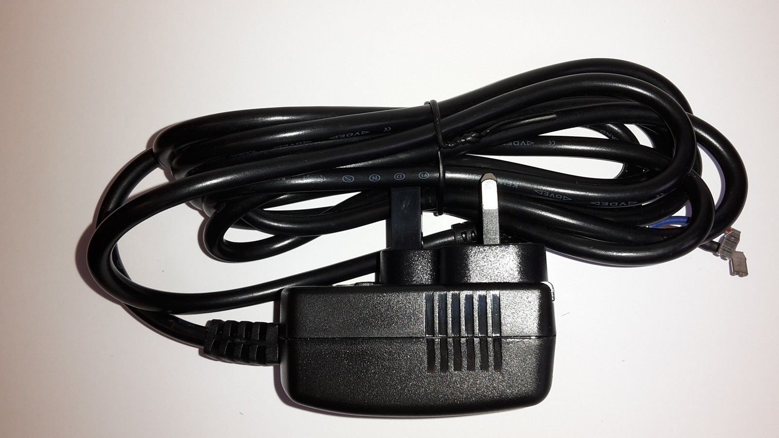 WAHL 2.4 Metre Replacement Cord for Detailer Hero Super Micro