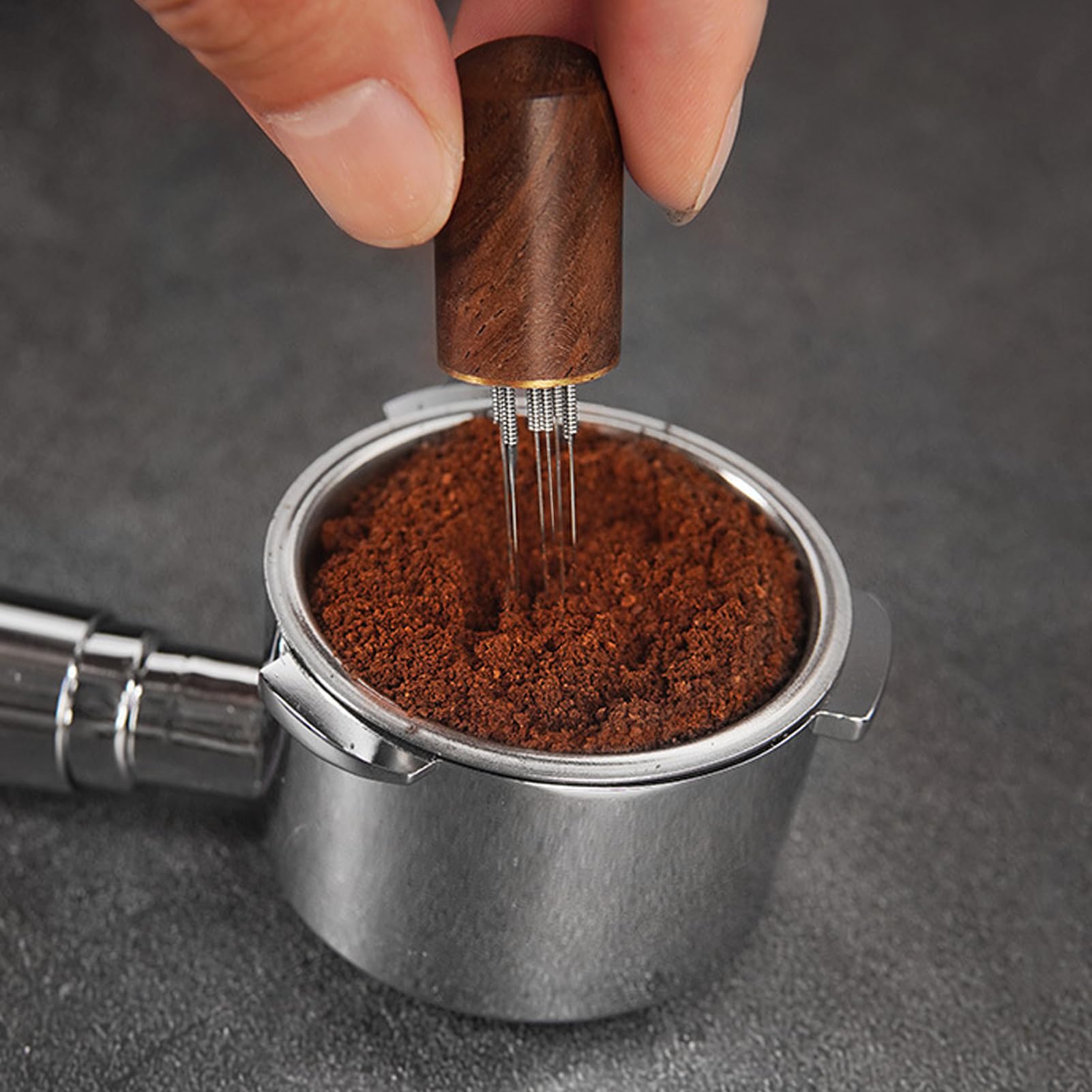 2 Szt. WDT Tool do Espresso, Narzędzie do Rozprowadzania Kawy z 6 Cienkimi Igłami i Uchwytem z Naturalnego Drewna, Akcesoria do Kawy dla Portafiltra, Home Barista i Przygotowania Espresso