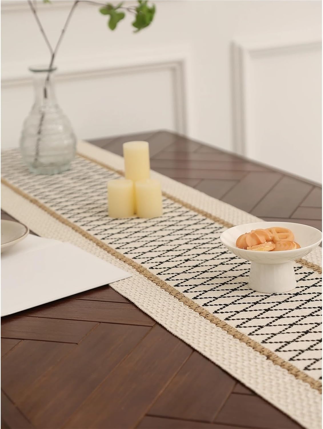 Table Runner for Home Decor Table Runner for Spring Home Decor 72 Inches Long Farmhouse Rustic Brown Macrame with Tas(30x90cm)