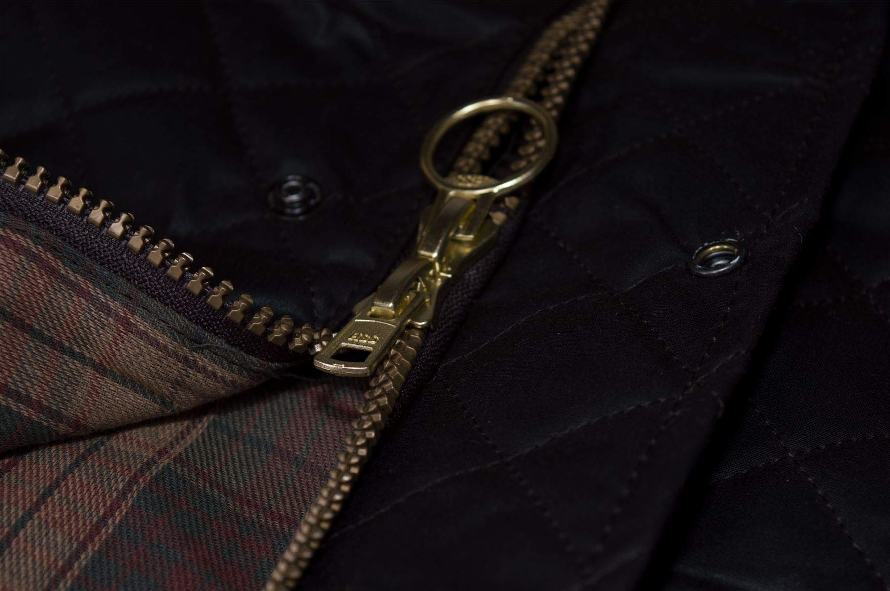 Walker and Hawkes - Lincoln - Chaleco Acolchado con Rombos encerados para Hombre