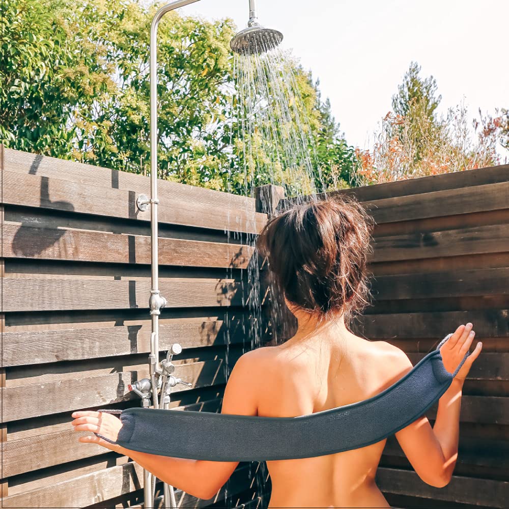 Aquis - Exfoliating Back Scrubber, Deep Clean & Invigorate Your Skin (4 x 30.75 Inches) : Beauty & Personal Care