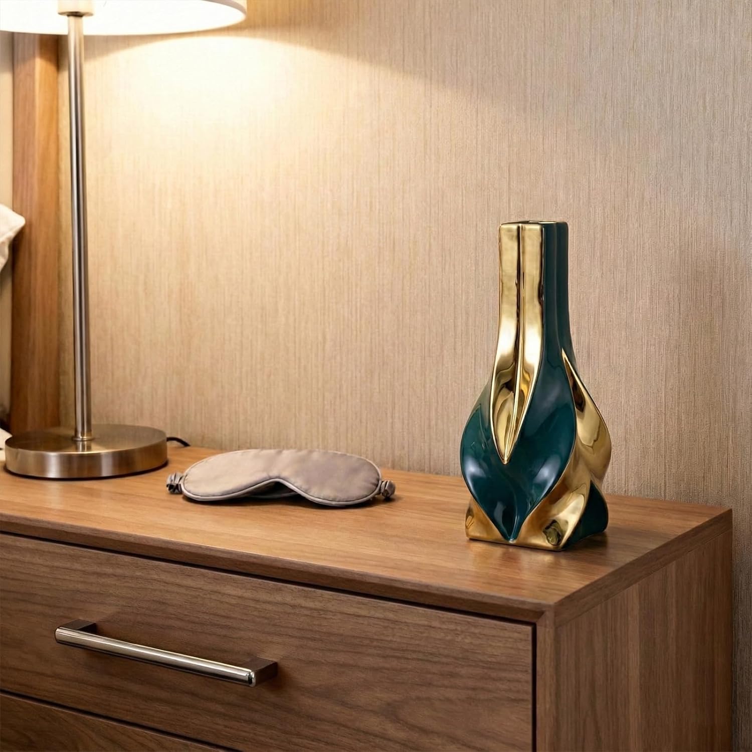 10.6" Green and Gold Ceramic Vase, Modern Geometric Flower Vase for Dining Table Centerpiece, Elegant Decorative Vase for Pampas Grass, Living Room, Bedroom, Office, Tabletop Decoration