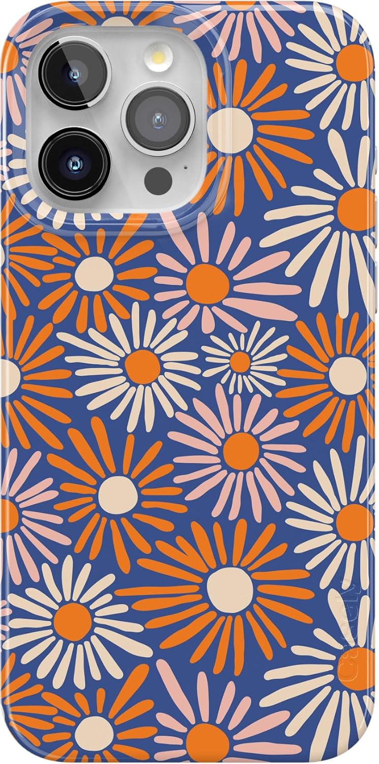 Casely iPhone 15 Pro Case | Spring Forward | Daisy Floral | Compatible with MagSafe | Classic Ultra Slim Design