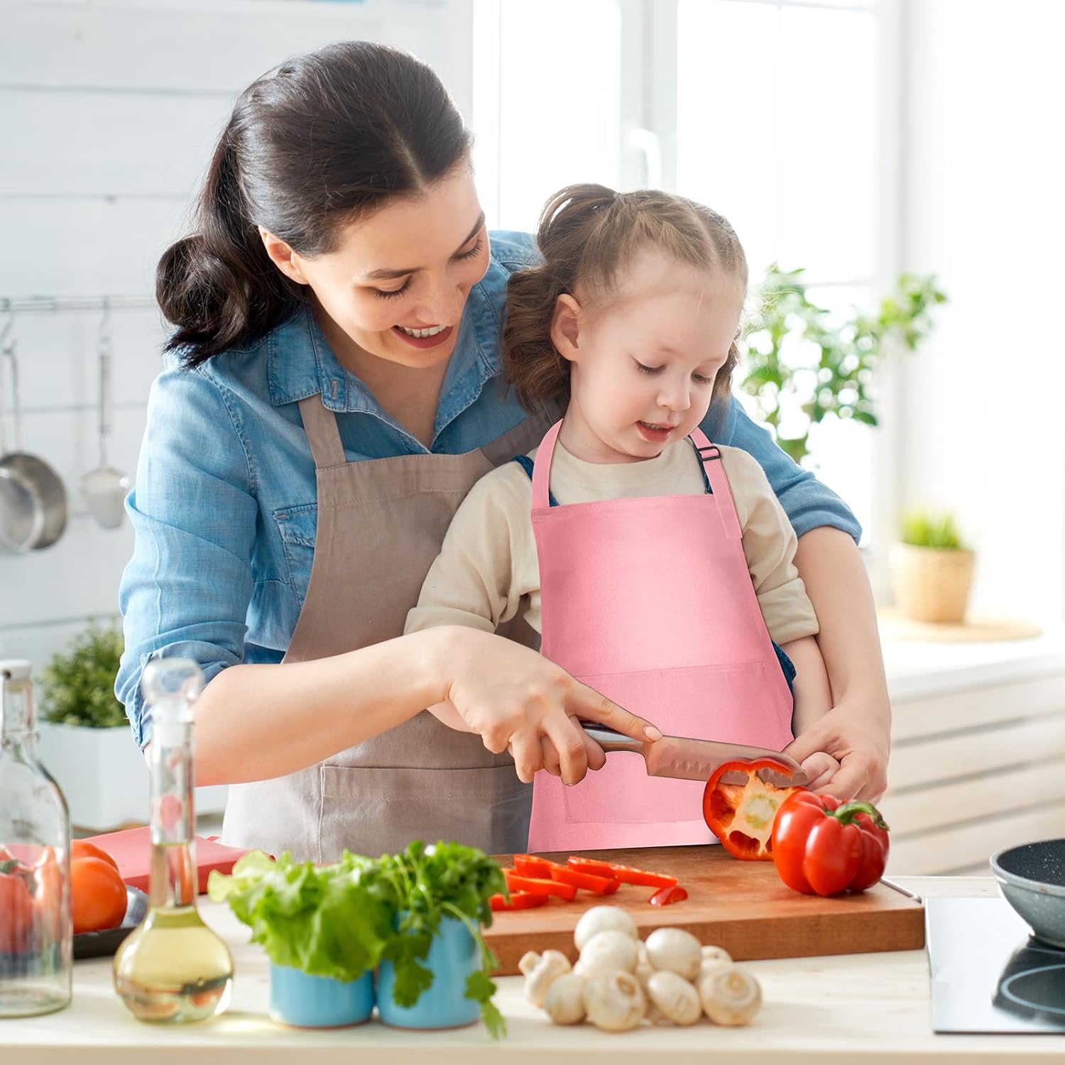 NACHLYNN 4/10/20 Pcs Kids Apron Adjustable Toddler Apron with 2 Pockets Kids Painting Aprons for Kids Painting Cooking Crafts