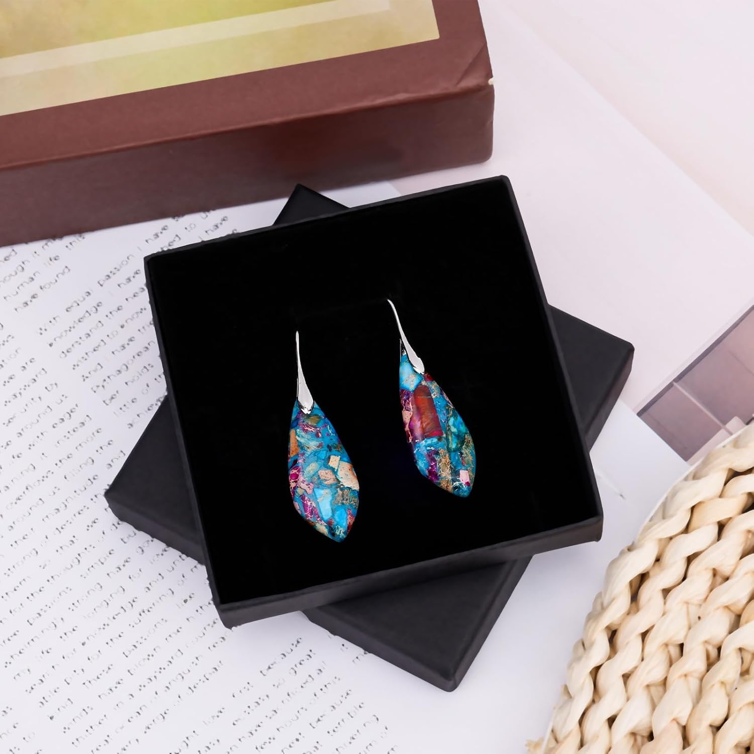 Fishhoop Dangle Drop Earrings, Natural Stone Fish Pendant Dangling Earrings Trendy Teardrop Shaped Gemstone Personalized Jewelry for Women - Image 3