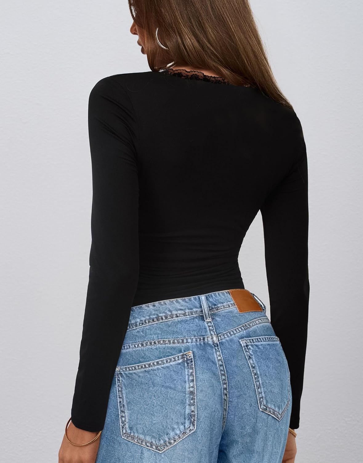 CSDAJIO Women Lace Trim Deep V Neck Long Sleeve Crop Top Ruched T-Shirt Double Lined Fitted Basic Tee - Image 2