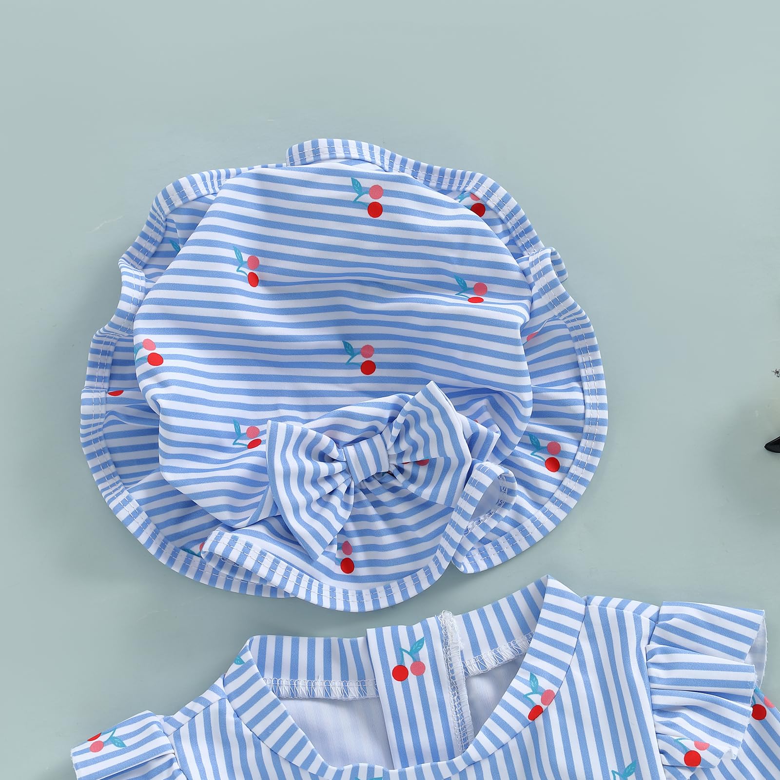 Maillot de Bain 2Pcs Bébé Fille Imprimé Ensemble Maillots de Bain à Manches Longues Mailllots Une Pièce avec Chapeau Tenue Maillots 3 Mois-3 Ans