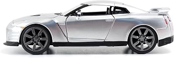 Jada Fast & Furious 1:32 2009 Brian's Nissan GT-R R35 Die-Cast Car, Toys for Kids and Adults(Silver)