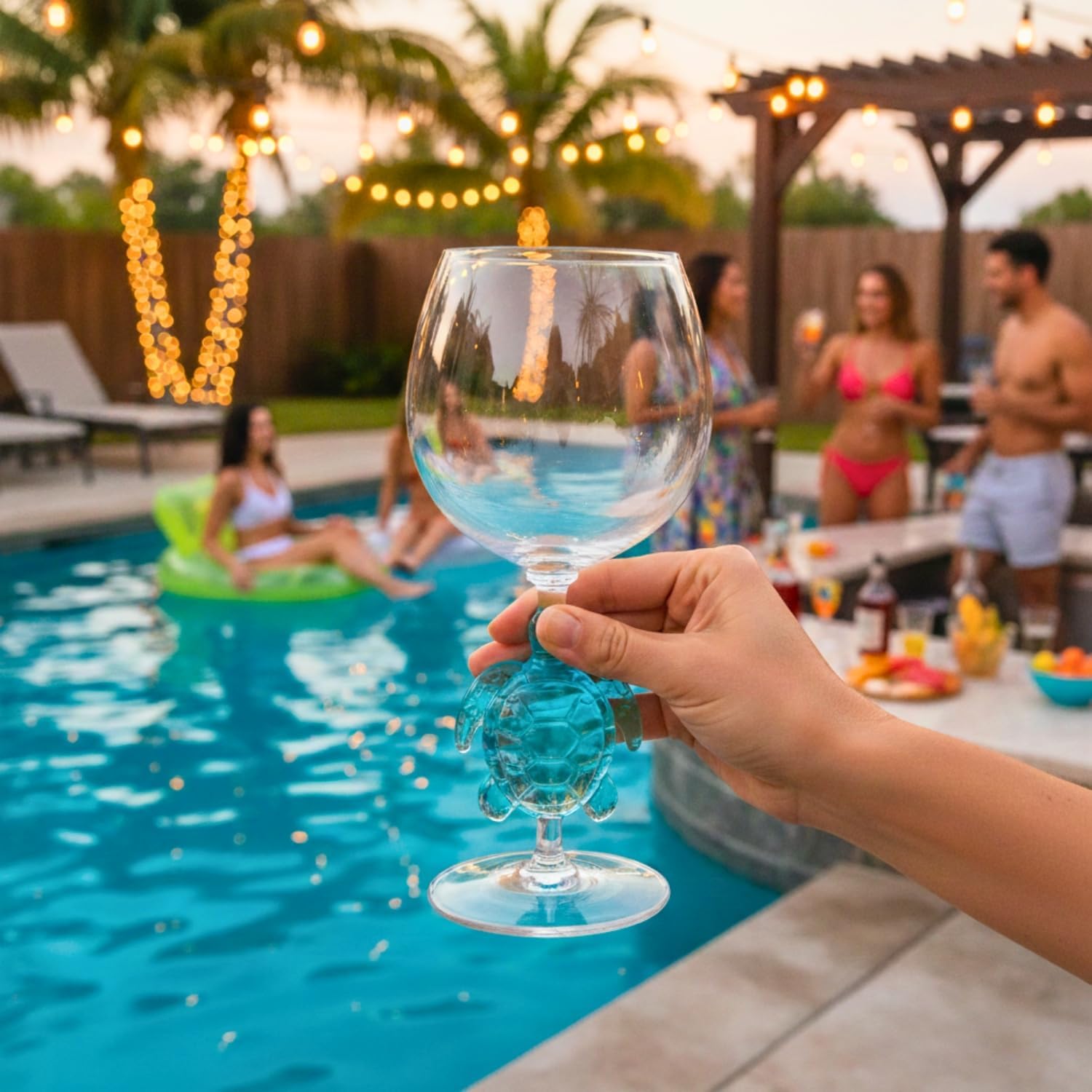 Supreme Housewares Sea Turtle Stem Wine Glasses, Blue Sea Turtle-Shaped Reusable Shatterproof Acrylic Glass for Red or White Wine, Poolside, Outdoors, Parties, 20 oz, Set of 2