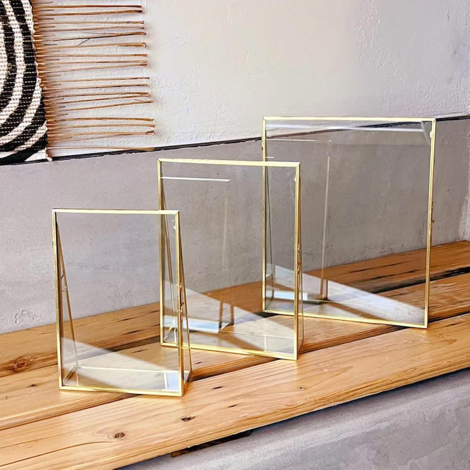 CAQ 6x8 Floating Picture Frames Gold-Edged Display Metal Glass Minimalist Home Wedding Decor Tabletop Shelf Art Photo Frame for Pressed Flower Keepsake Gifts for Christmas Housewarming Anniversary
